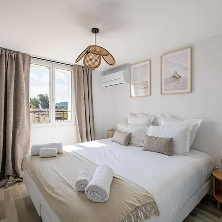 Апартаменты Beautiful Flat In The Centre Of Tropez - Parkingpool - 2br6p