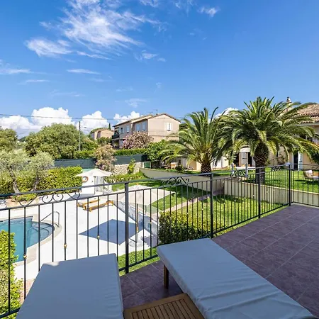 Beautiful Flat In The Centre Of Tropez - Parkingpool - 2br6p *