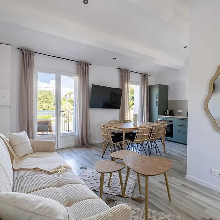 Апартаменти Beautiful Flat In The Centre Of Tropez - Parkingpool - 2br6p